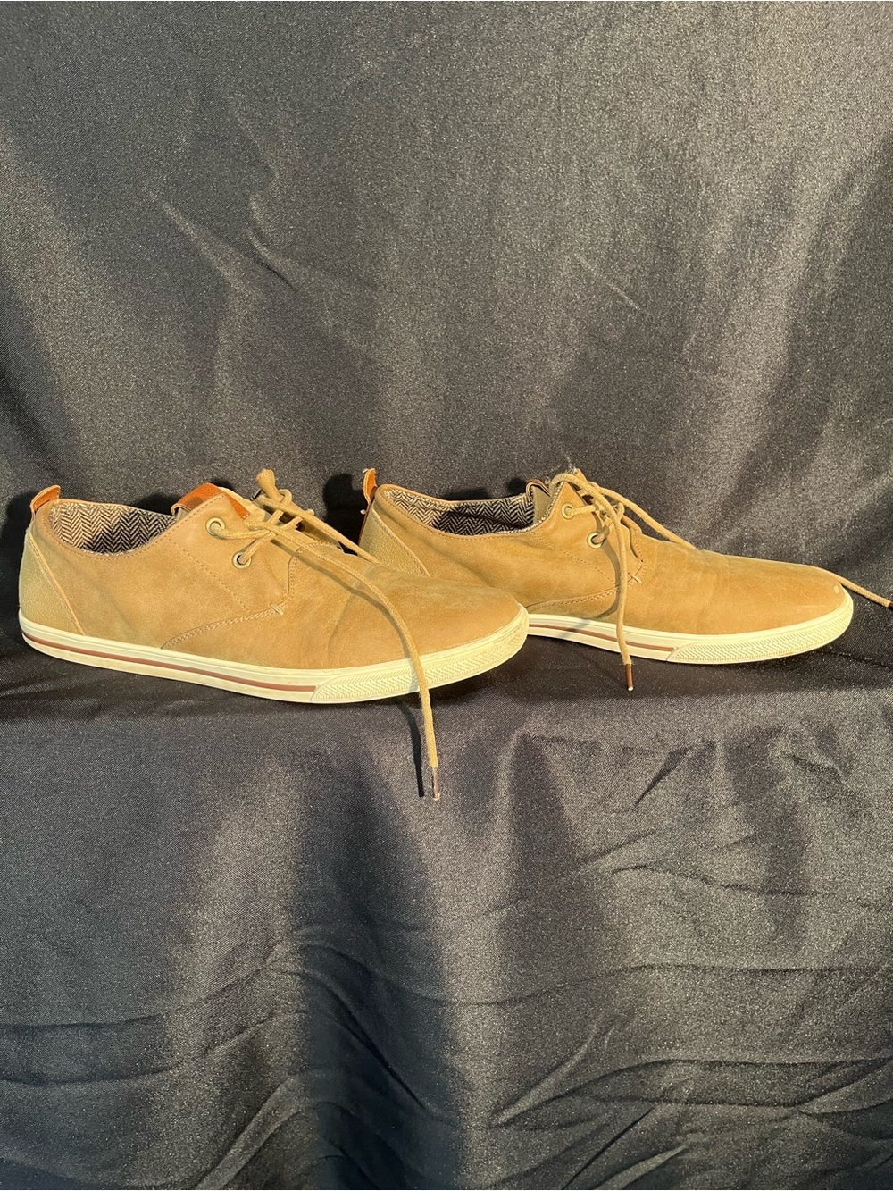Men's Suede Lace-Up Sneakers in Tan